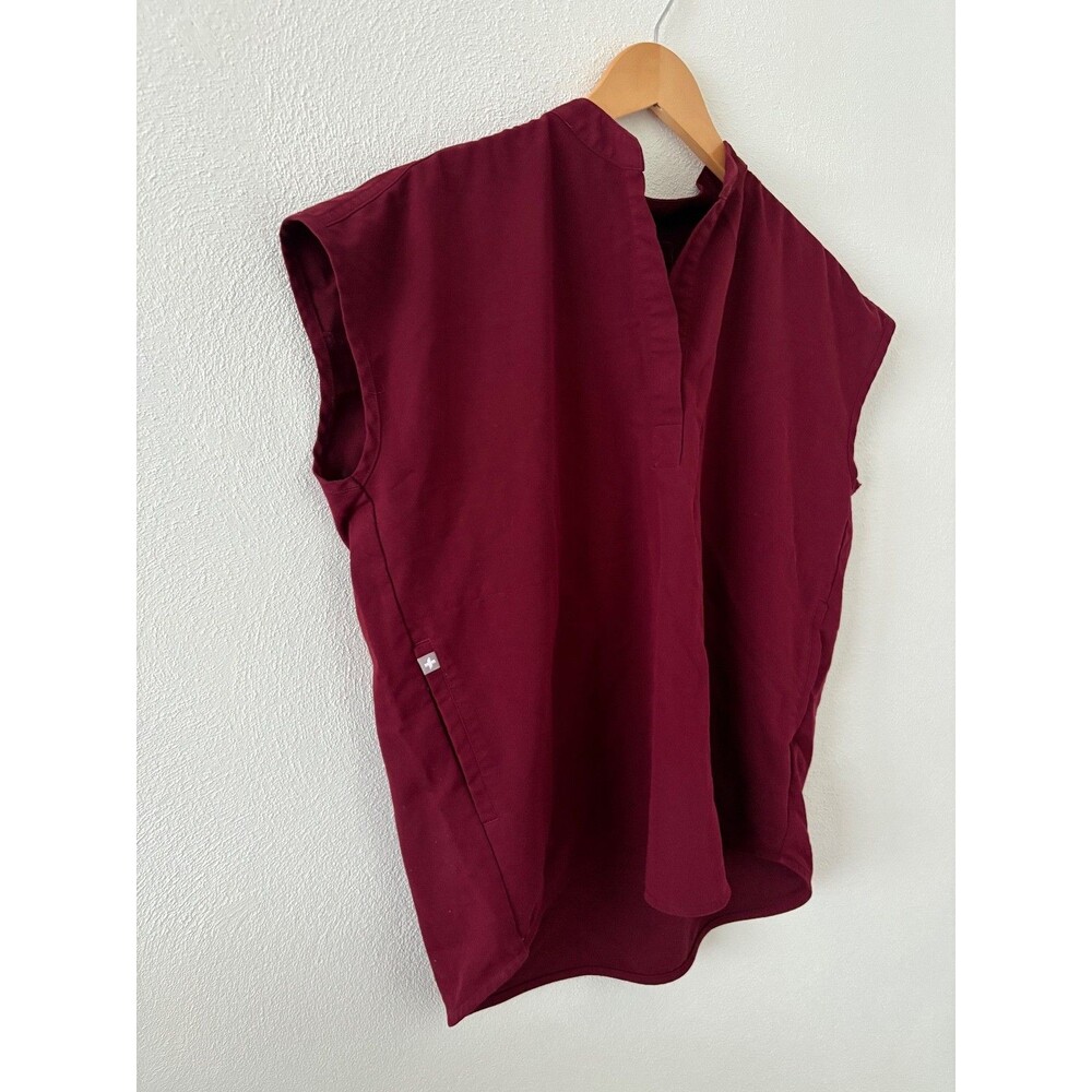 Figs Women's Sz S Rafaela Dark Red Maroon Scrub Top Button V Neck Two Pockets - Picture 5 of 12